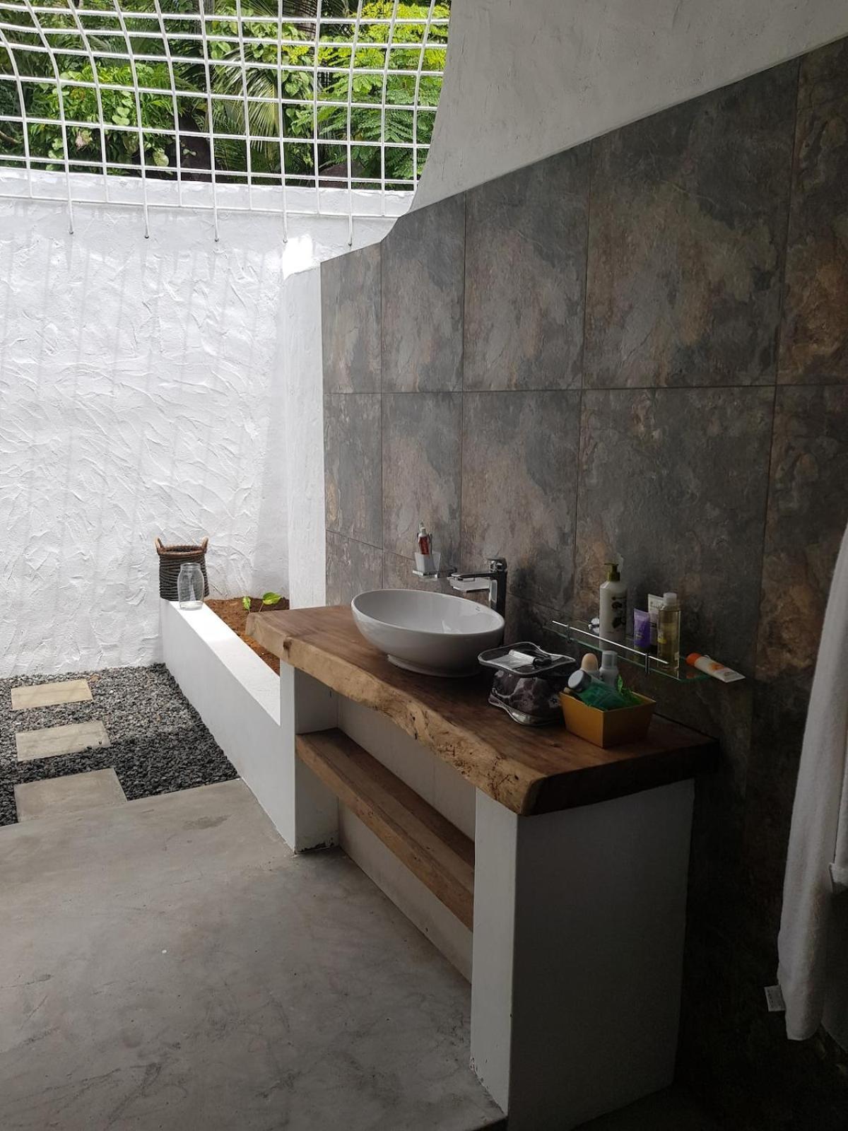 Brown Sugar Lodge Beau Vallon  Esterno foto