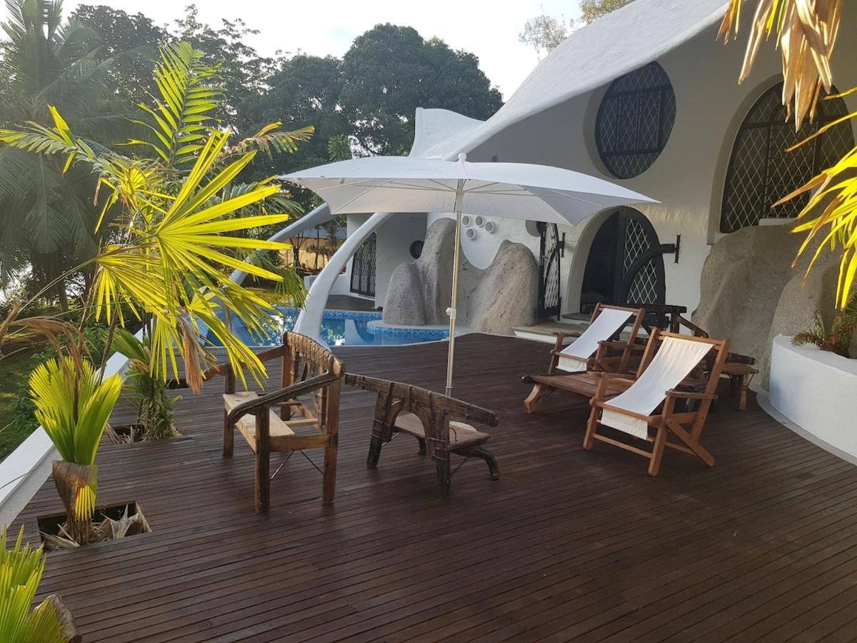Brown Sugar Lodge Beau Vallon  Esterno foto